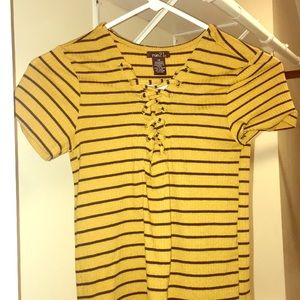 Mustard yellow, striped T-Shirt// Rue 21